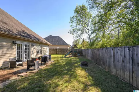 Exterior - 134 Falling Waters Ln, Maylene, AL 35114 photo 6 of 8