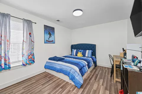 Bedroom - 134 Falling Waters Ln, Maylene, AL 35114 photo 7 of 11