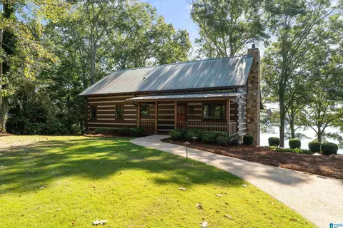 150 Cove Dr, Pell City, AL 35128