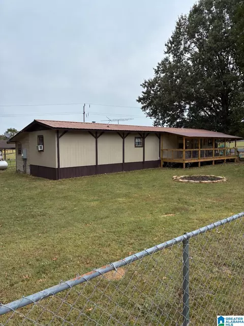 3025 Valley St, Leesburg, AL 35983