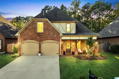 2339 Abbeyglen Cir, Hoover, AL 35226
