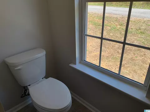 Bath - 32 Echo Trl, Warrior, AL 35180 photo 3 of 4