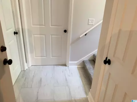 Entry Way - 32 Echo Trl, Warrior, AL 35180 photo 4 of 4