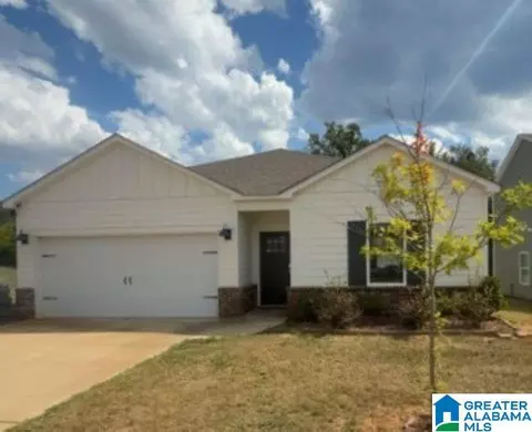 5668 Post Oak Trl, Bessemer, AL 35022
