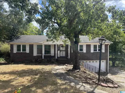 7125 Westmoreland Dr, Fairfield, AL 35064