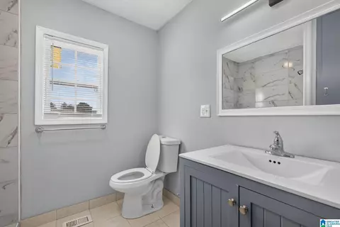 Bath - 219 Hinkle Rd, Clanton, AL 35045 photo 3 of 4
