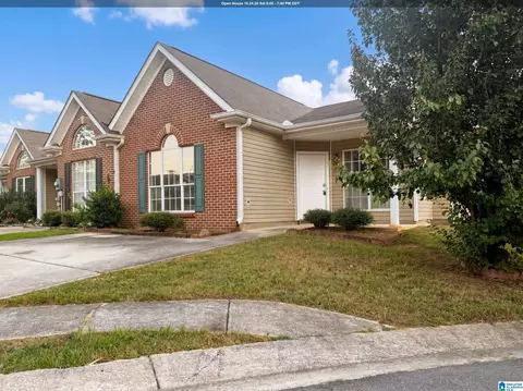 210 Hidden Cove Cir, Pelham, AL 35124