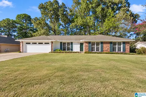 3846 Destin Ln, Northport, AL 35473