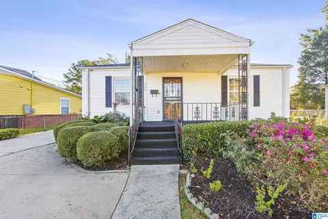 329 22nd St SW, Birmingham, AL 35211