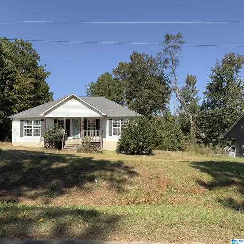 2137 Clevet Springs Rd, Hayden, AL 35079