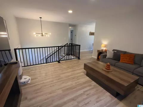 Living - 6202 Chartee Dr, Anniston, AL 36206 photo 4 of 7