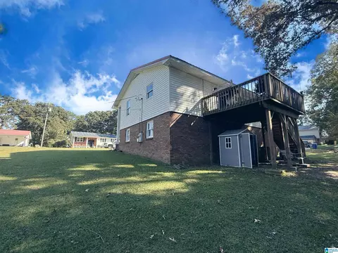 Exterior - 6202 Chartee Dr, Anniston, AL 36206 photo 6 of 8