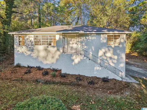 2632 2nd St NW, Center Point, AL 35215