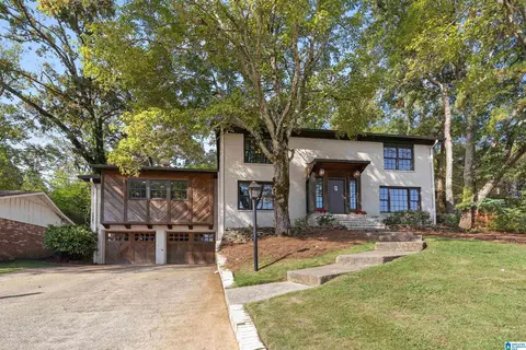 620 Bienville Ln, Birmingham, AL 35213