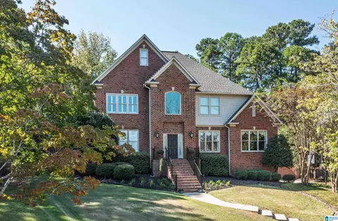 9000 Park Crest Rd, Vestavia Hills, AL 35242