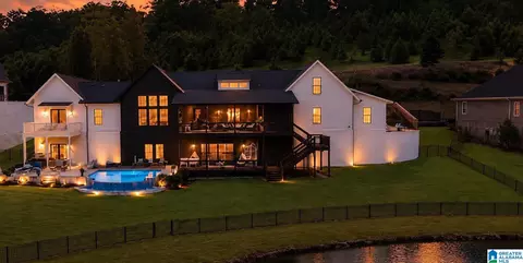 2116 Blackridge Rd, Hoover, AL 35244