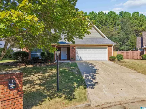1118 Hale Cir, Birmingham, AL 35215