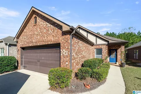 6562 Southern Trace Dr, Leeds, AL 35094