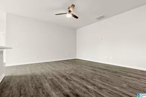 Living - 808 Camden Loop, Calera, AL 35040 photo 3 of 3