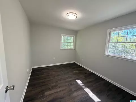 Bedroom - 1205 4th Ave, Clanton, AL 35045 photo 4 of 6