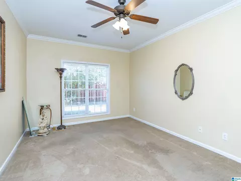 Bedroom - 528 5th Ave E, Oneonta, AL 35121 photo 1 of 2