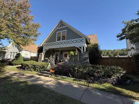 6405 Spring St, Trussville, AL 35173