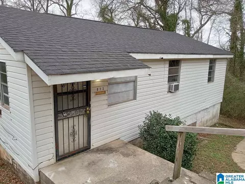 913 13th St # A, Midfield, AL 35228
