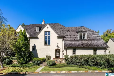 462 Botanical Pl, Mountain Brook, AL 35223