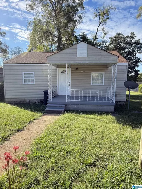 1709 2nd Ct W, Birmingham, AL 35208