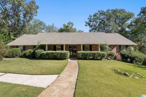 2665 Foothills Dr, Hoover, AL 35226