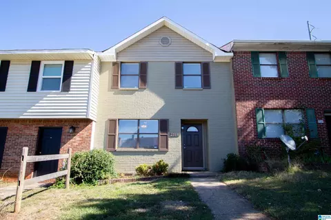 2538 Hampstead Dr, Birmingham, AL 35235