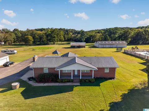 422 Cane Creek Rd, Anniston, AL 36206