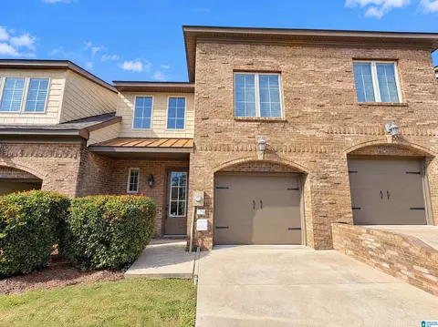 679 Flag Cir, Hoover, AL 35226