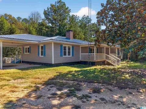 521 Oak Bowery Ln, Ohatchee, AL 36271