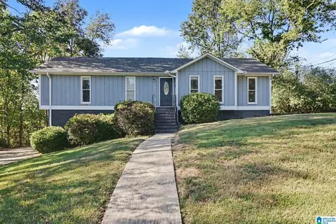 528 Timber Ridge Dr, Birmingham, AL 35214