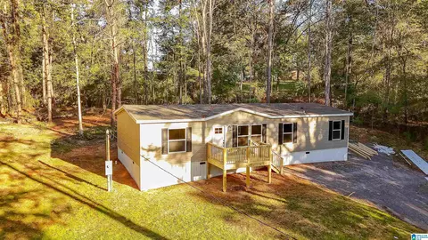 7004 Tilburg Cir, Bessemer, AL 35022