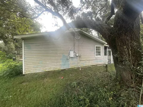 Exterior - 7270 Westchester Dr, Mobile, AL 36619 photo 2 of 3