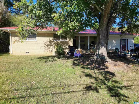 911 Alexandria Rd, Weaver, AL 36277