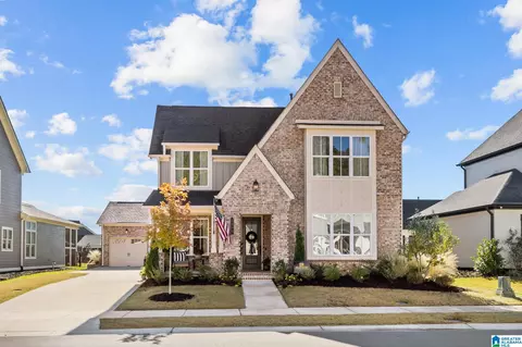1040 Clifton Rd, Hoover, AL 35244