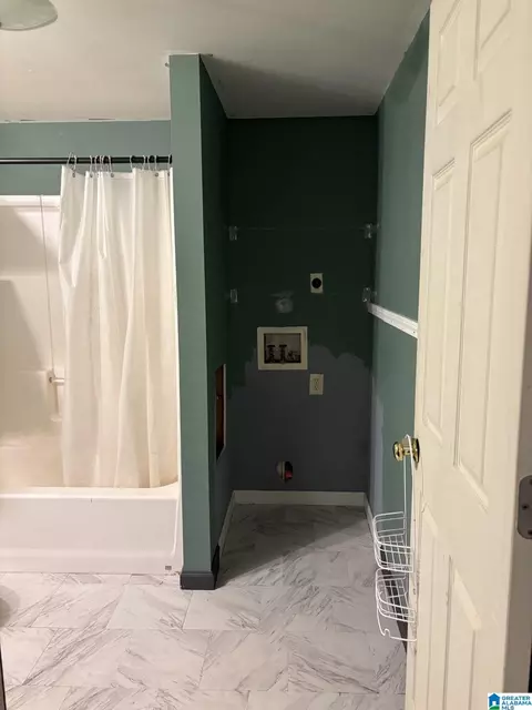 216 Seymour Rd #216, Carbon Hill, AL 35549