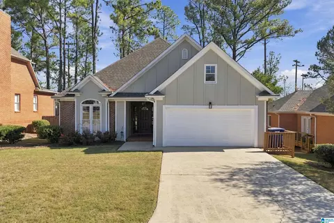 145 Highland Crest Pkwy, Hoover, AL 35226