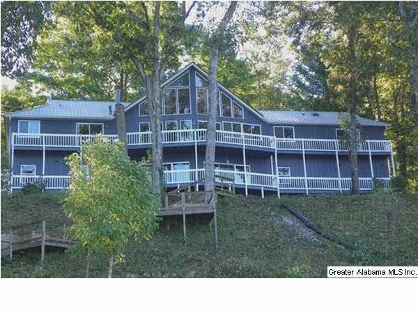 329 Kewanee Ln, Talladega, AL 35160 photo 1
