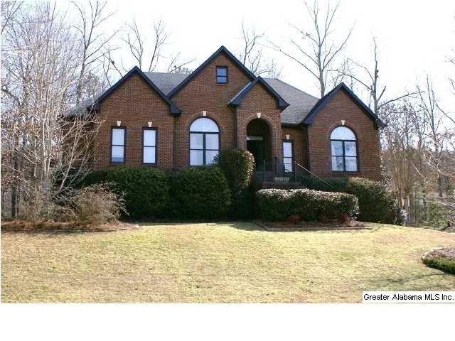 255 Silverleaf Dr, Pelham, AL 35124 photo 1