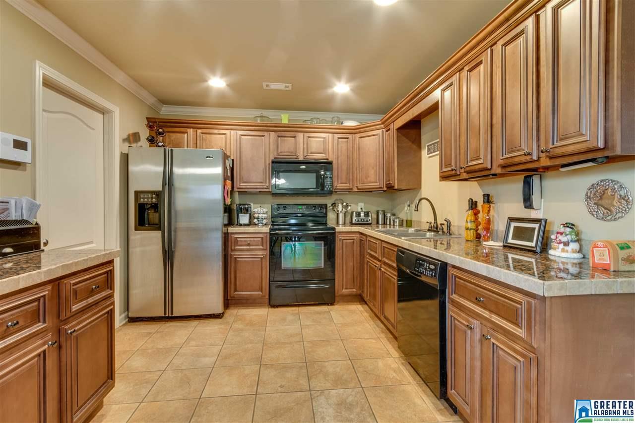315 Battle Cir, Clanton, AL 35045 photo 11