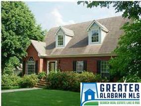 200 Leaf Ln, Alabaster, AL 35007 photo 1