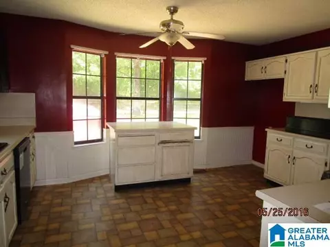 5490 Reeder Rd, Dora, AL 35062 photo 3