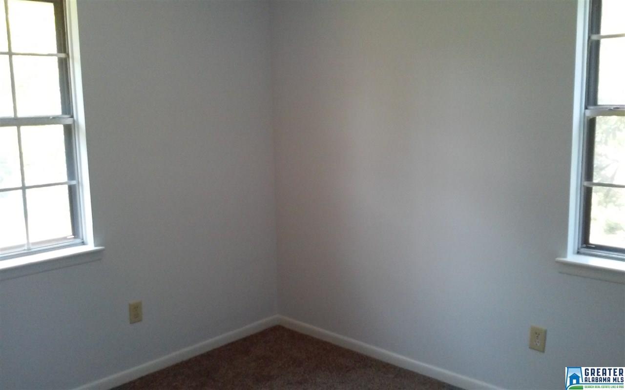 586 Dailey Cir, Oneonta, AL 35121 photo 5