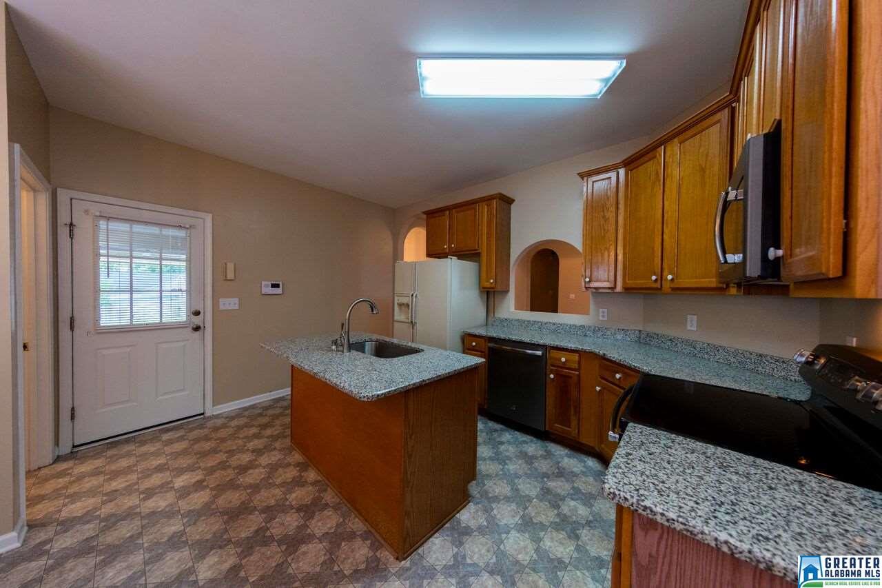 105 Spring Pl, Alabaster, AL 35007 photo 13