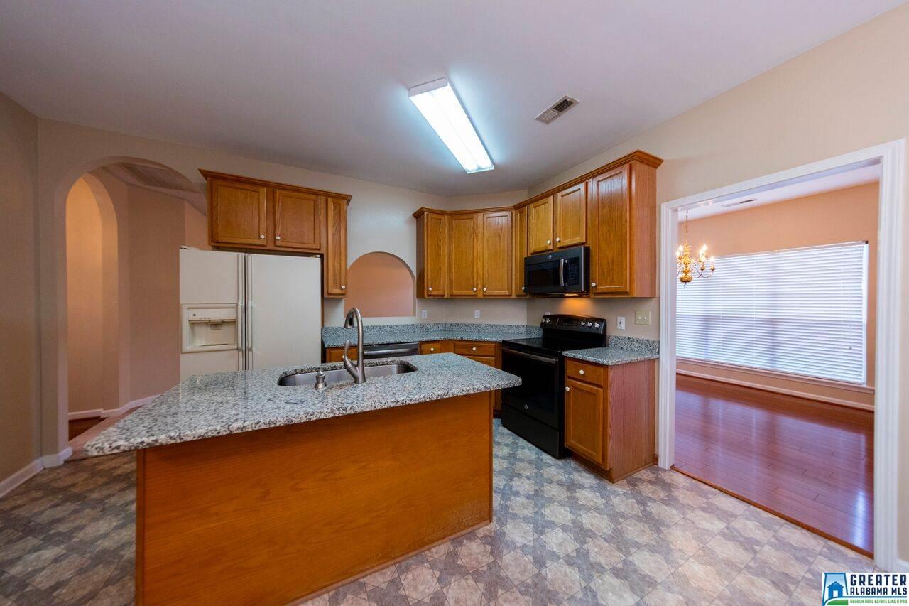 105 Spring Pl, Alabaster, AL 35007 photo 16