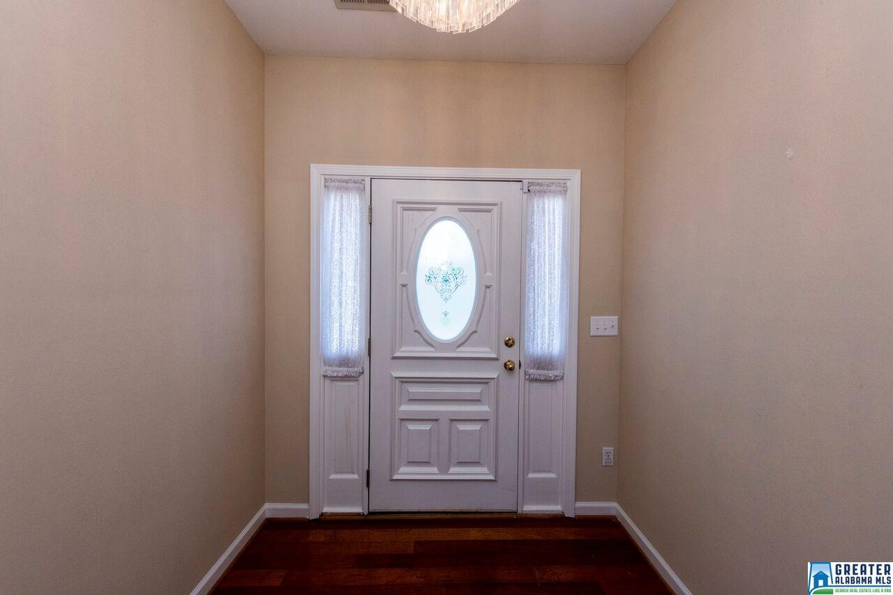 105 Spring Pl, Alabaster, AL 35007 photo 4